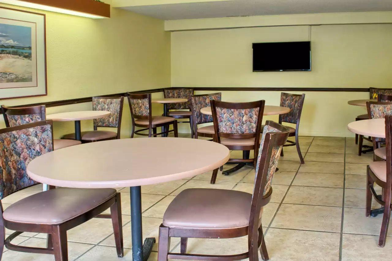 Econo Lodge Richmond Ngoại thất bức ảnh